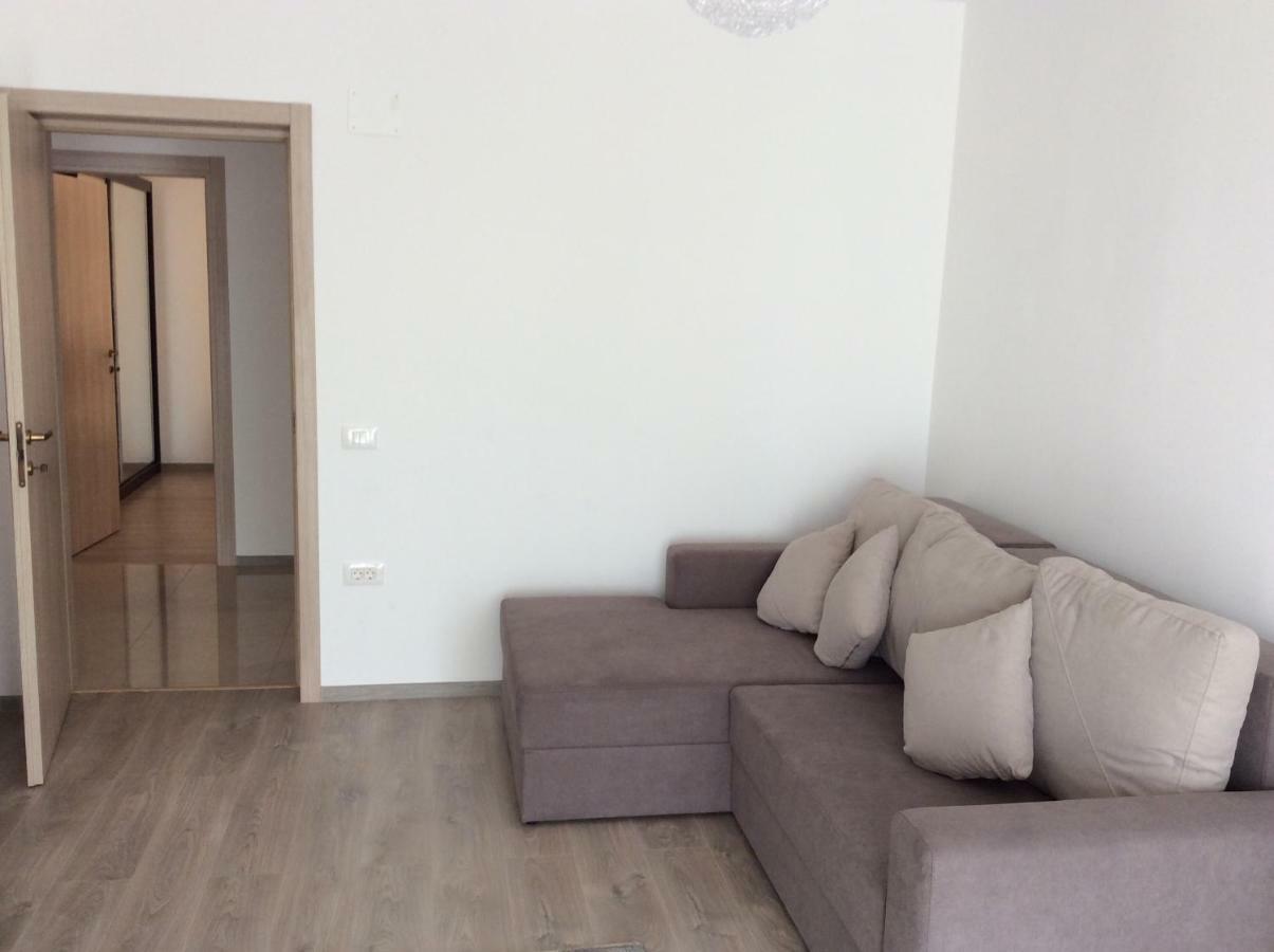 Bluewaves Apartment Mamaia Nord Navodari Ngoại thất bức ảnh